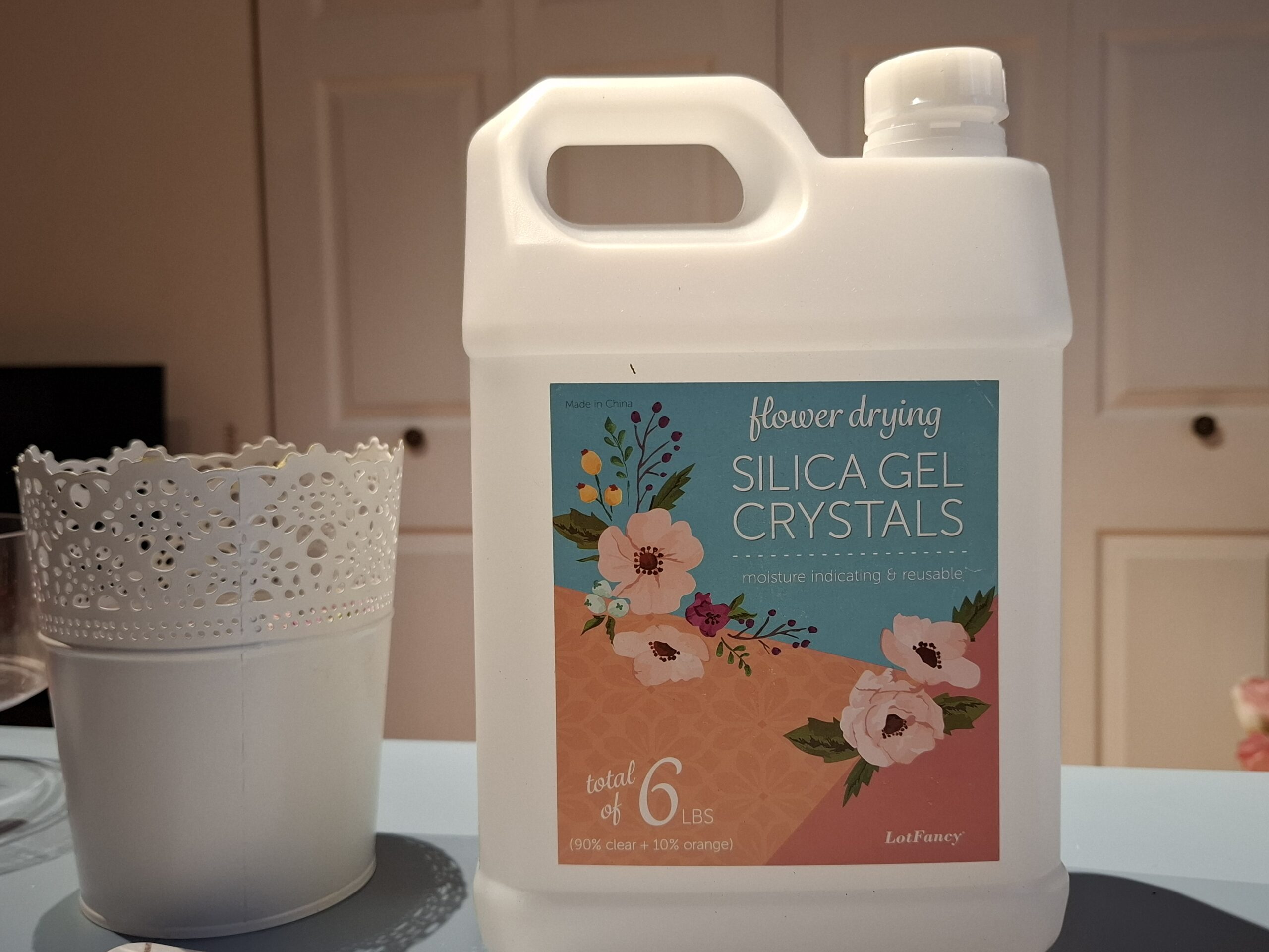 How to Dry Flowers Using Reusable Silica Gel: A Beginner‑Friendly Guide